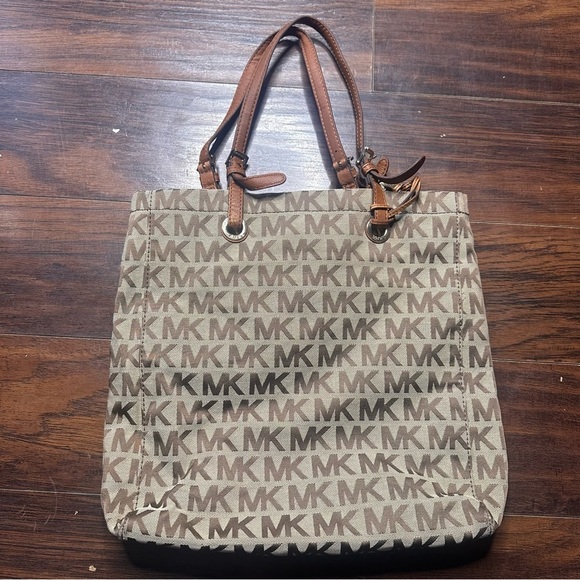 Michael Kors Canvas Jacquard Monogram Tote Bag - Picture 2 of 6